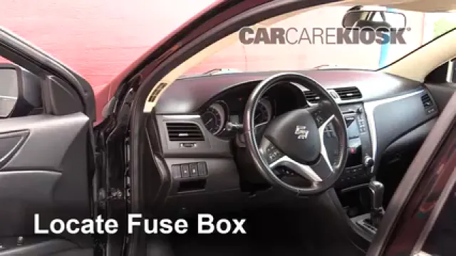 2013 Suzuki Kizashi GTS 2.4L 4 Cyl. Fuse (Interior) Replace